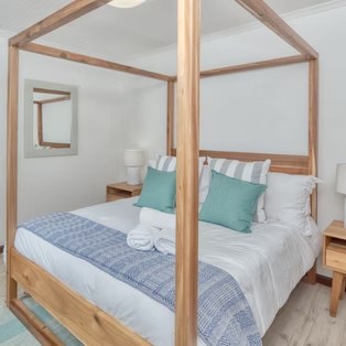 Cape Creek Retreat